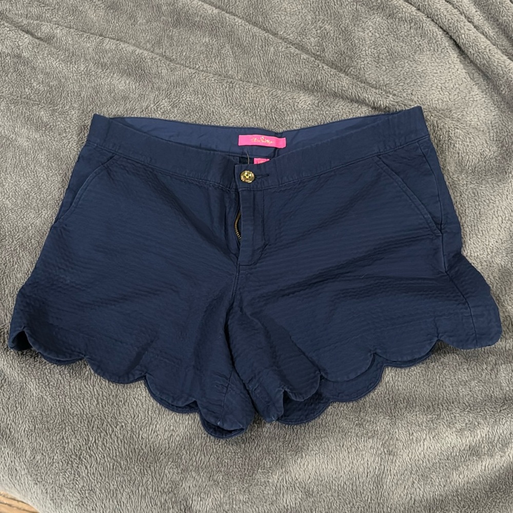 Lilly Pulitzer Navy Blue Scalloped Shorts